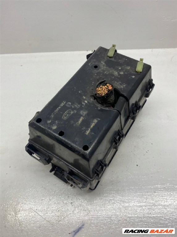 Ford Focus Mk1 biztosítéktábla  98ag14a142ac 3. kép