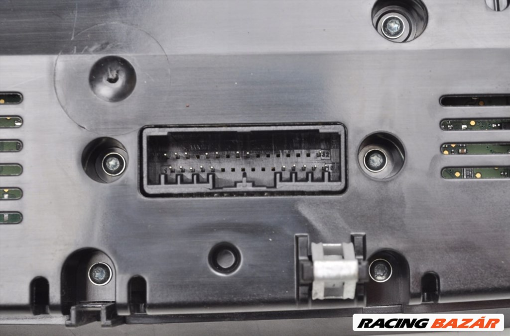 Jaguar F-Pace fűtés klíma kapcsoló panel kk8318c858fb 5. kép