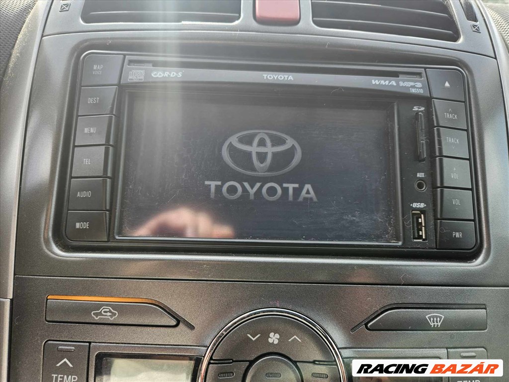 Toyota Auris (E150) bontott alkatrészei 6. kép