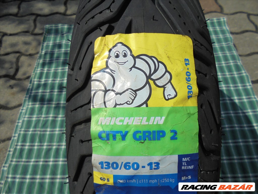 Új 130/60 R 13-as 2022-es Michelin motorgumi eladó 1. kép