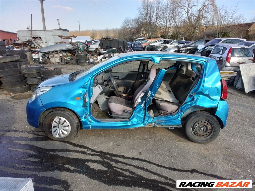 Suzuki Alto V bontott alkatrészei 6. kép