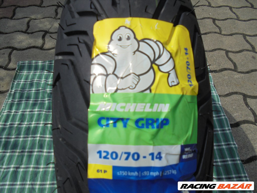 Új 120/70 R 14-es 2022-es Michelin motorgumi eladó 1. kép