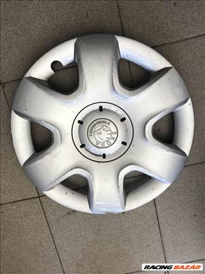 Skoda Fabia II dísztárcsa R15 5j0601147c