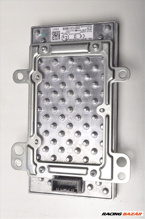Ford Kuga Mk3 vezeték nélküli telefontöltő panel m1pt19j235aa 3. kép
