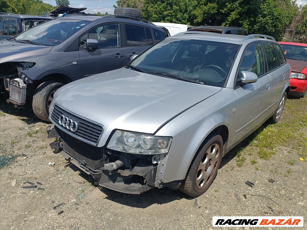 Audi A4 (B6/B7) Avant 1.9 TDI gyári karosszéria elemek, LY7W színben eladók ly7wb6 awx19tdi 1. kép