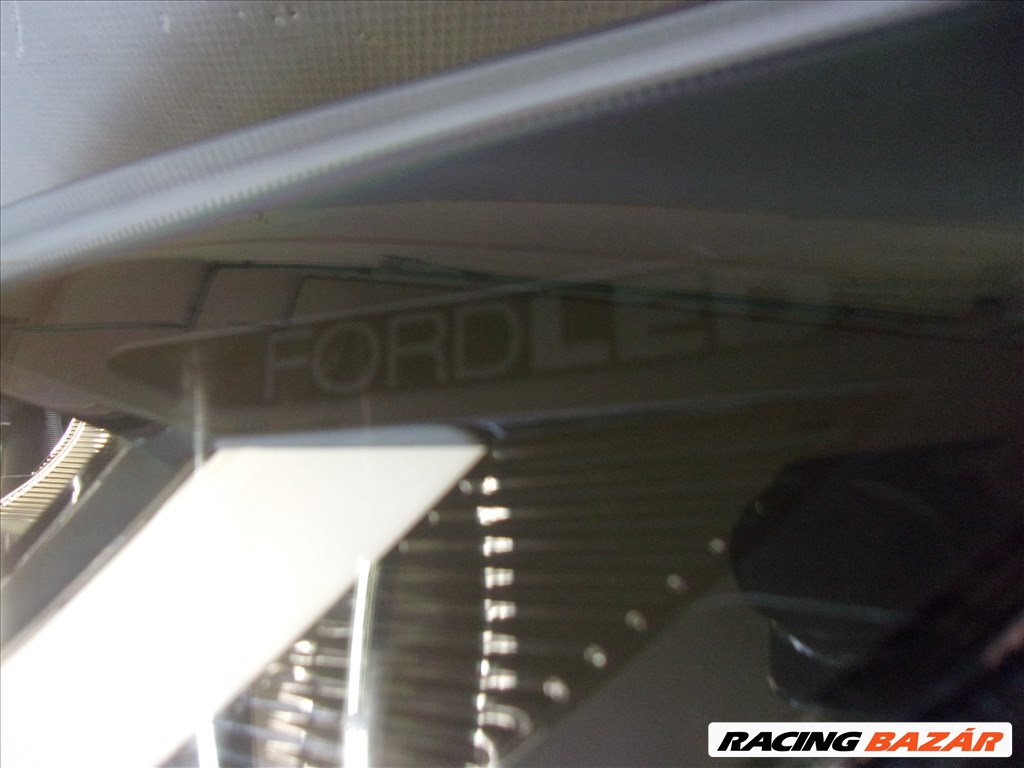 FORD FOCUS bal első LED fényszóró 2022- NX7B-13E015-CF 2. kép