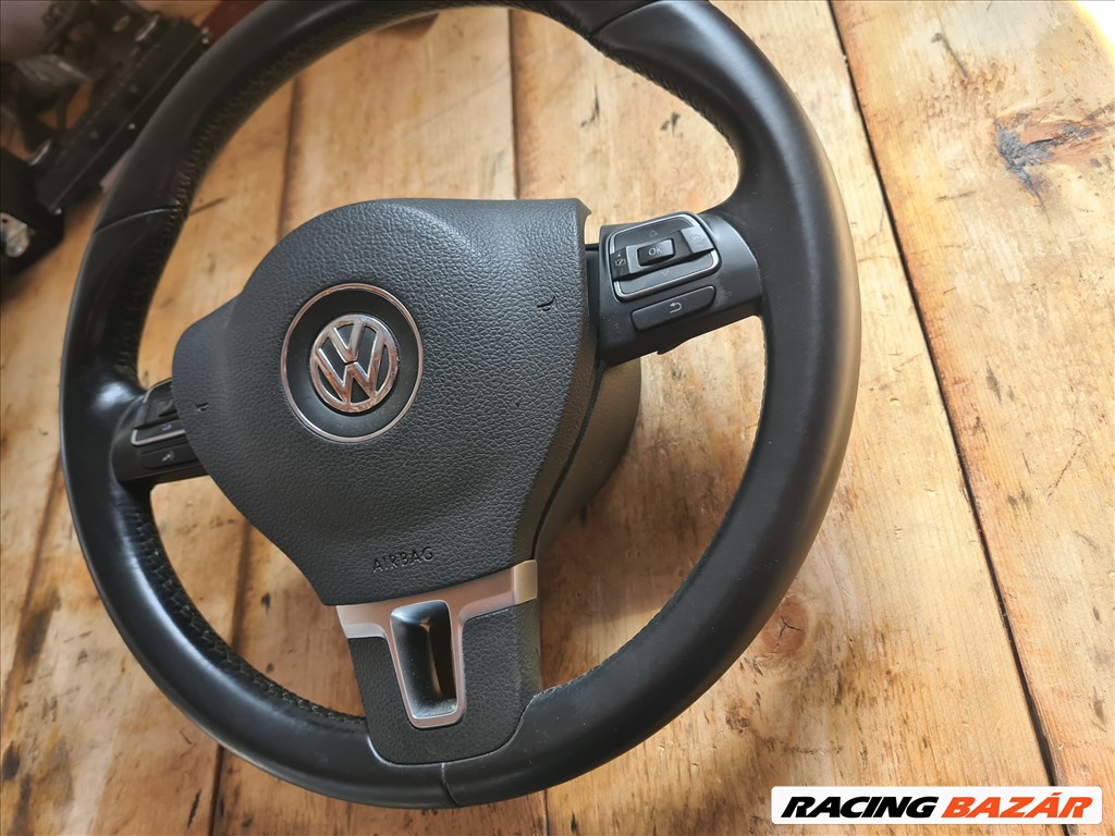 Volkswagen Passat B7 multikormány légzsákkal 3. kép