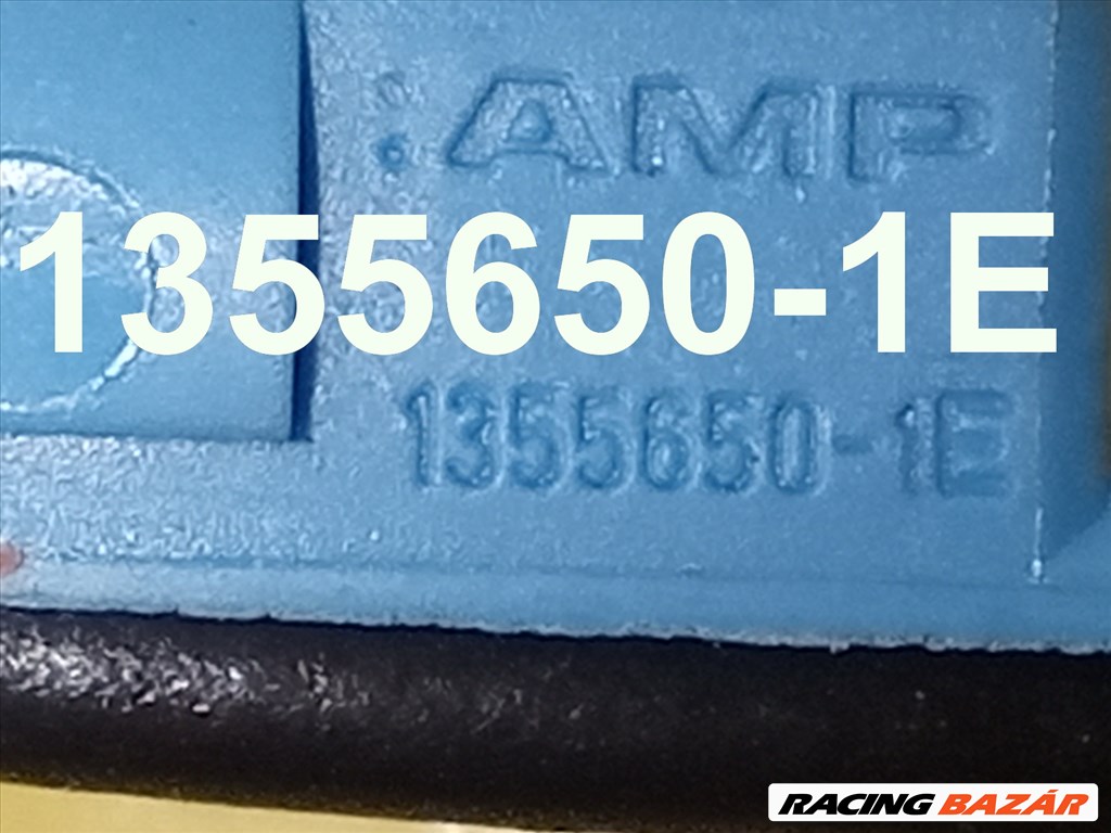 Opel Astra H, Opel Zafira B ANTENNA H Astra B Zafira 13556501e 2. kép