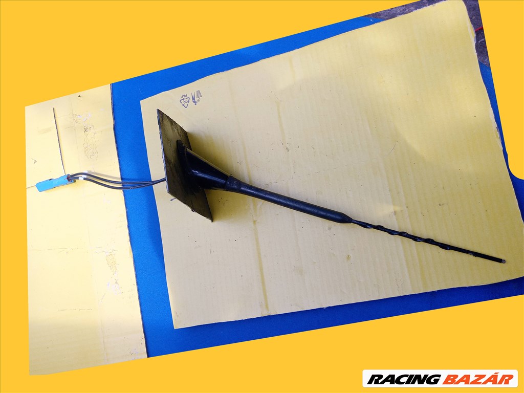 Opel Astra H, Opel Zafira B ANTENNA H Astra B Zafira 13556501e 3. kép