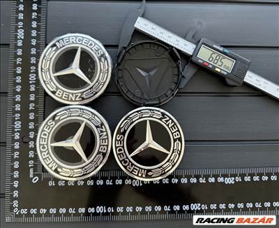 Új Mercedes 75mm Felni Alufelni Közép Kupak Felnikupak Felniközép Embléma A1714000025