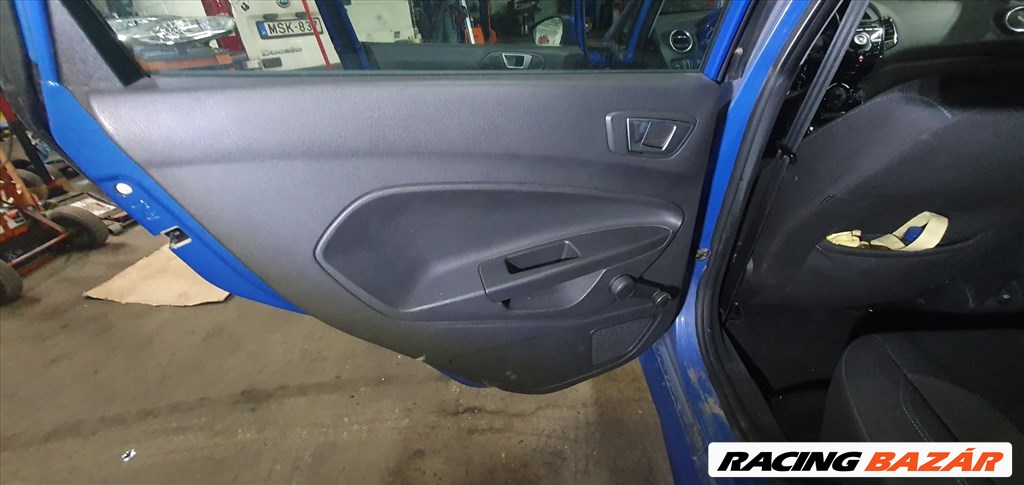 Ford Fiesta Mk6 5 ajtós ajtókárpit szett 1. kép