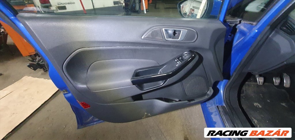 Ford Fiesta Mk6 5 ajtós ajtókárpit szett 2. kép