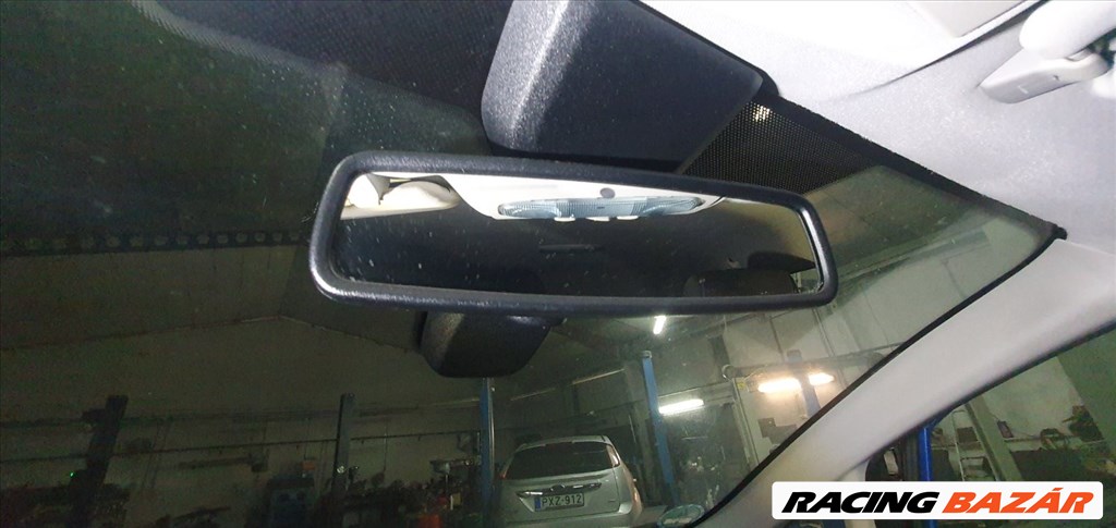 Ford Fiesta Mk6 középső visszapillantó tükör sötétedős 1. kép