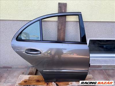 Mercedes E-osztály W211 jobb hátsó ajtó 
