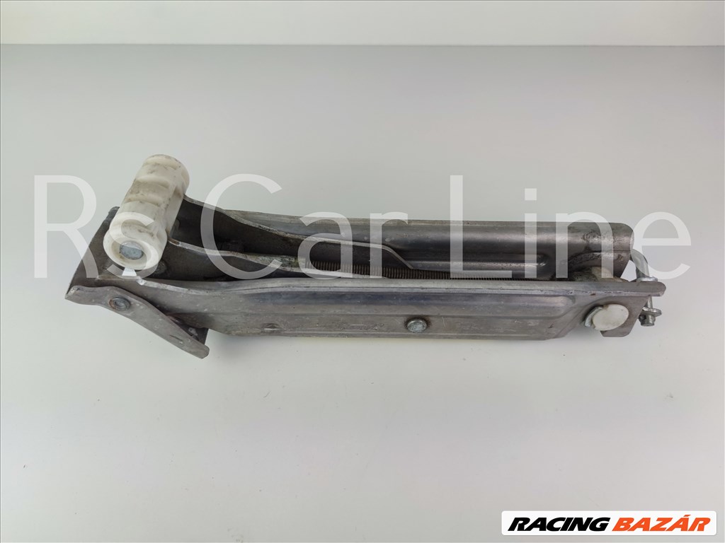 Audi	A6 4F Emelő  4f0011031 1. kép