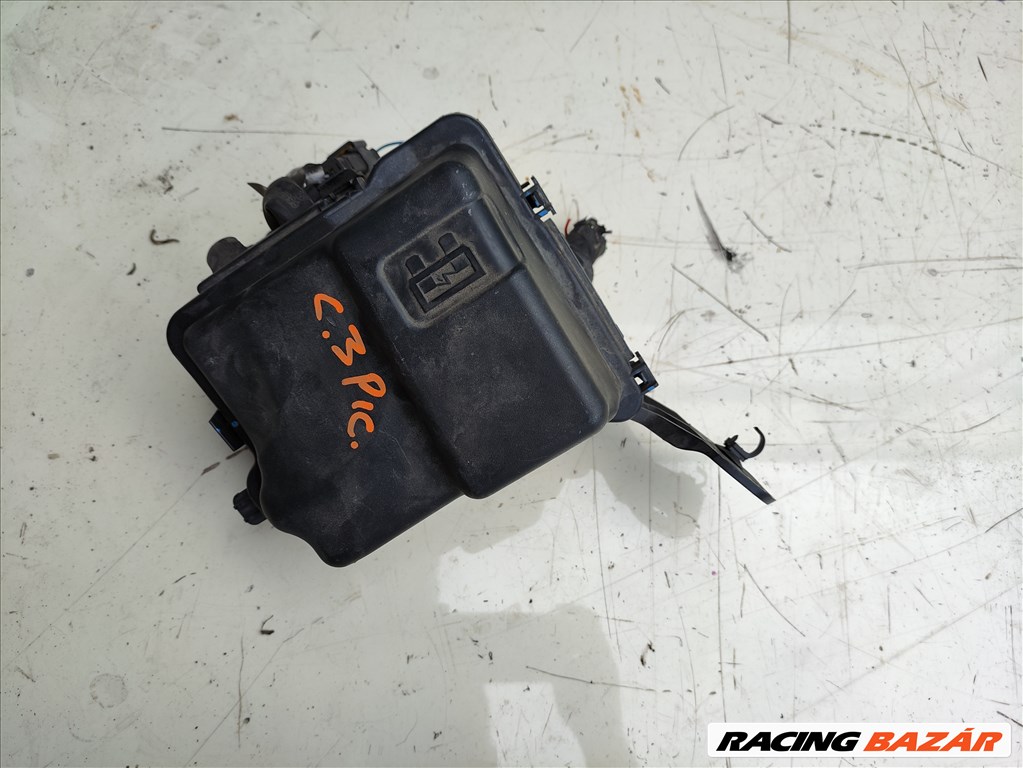 Citroën C3 Picasso biztosítéktábla doboz 9657287180 6. kép