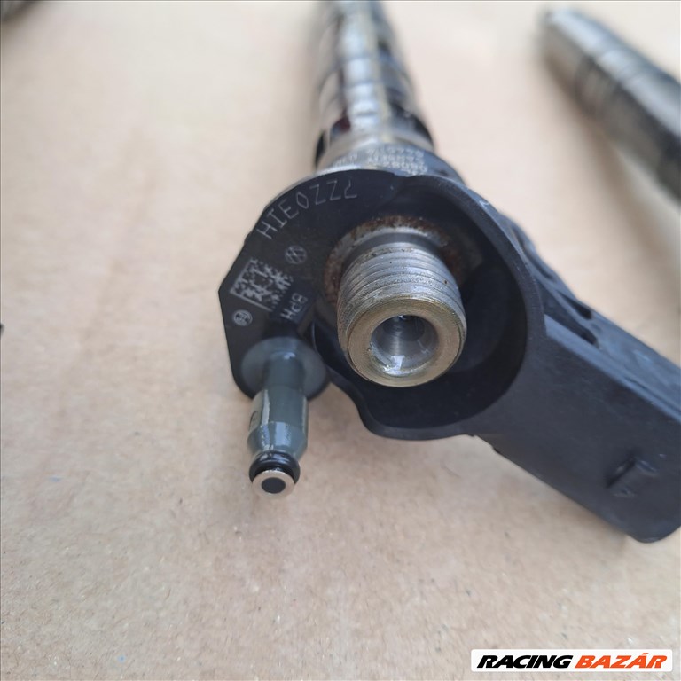 2.0 TDI Cr Porlasztó 03l130277 4. kép