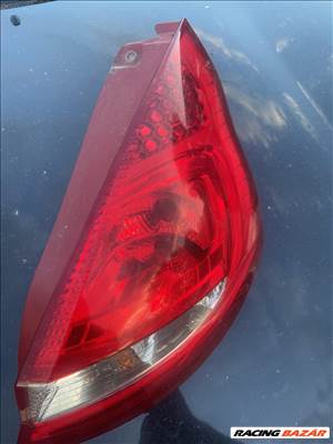 Ford Fiesta Mk6 jobb hátsó lámpa