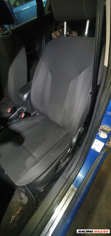 Ford Fiesta Mk6 fűthető első ülés pár titanium 1. kép