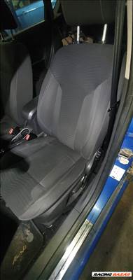 Ford Fiesta Mk6 fűthető első ülés pár titanium