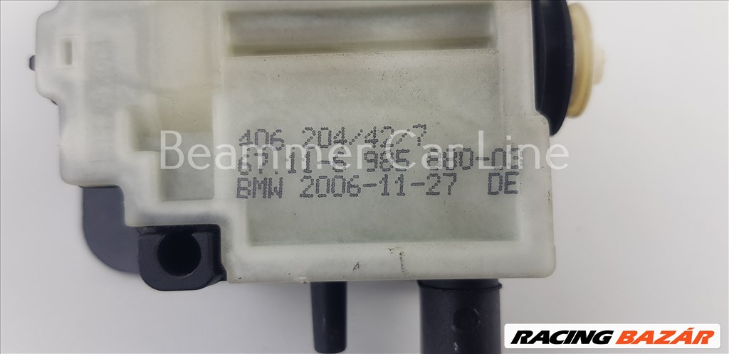 BMW E90 Tank ajtó zár  6985880 2. kép