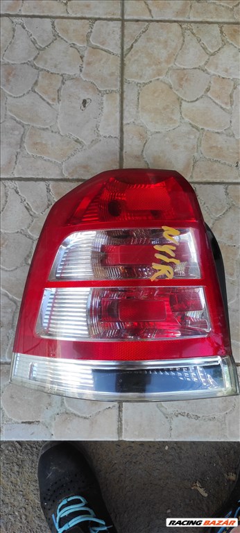 Opel Zafira B Bal hátsó lámpa  1. kép