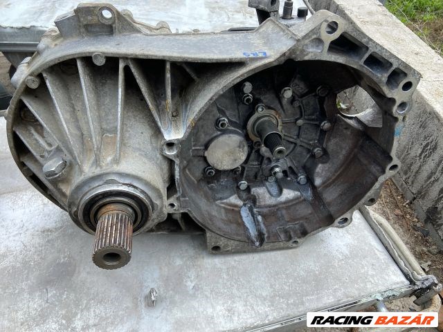 Volkswagen Transporter T5 VW TRANSPORTER V Dobozos 2.0 TDI LRS váltó 7. kép
