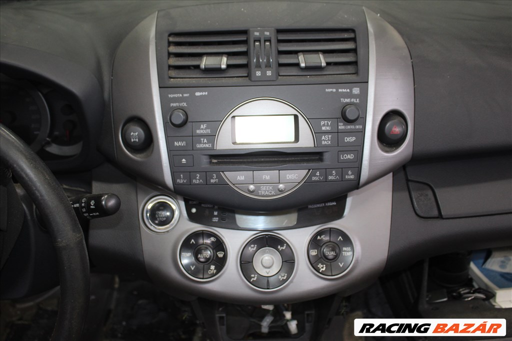 Toyota RAV4 III 2006-2013 CD rádió  8612042220 2.2D 1. kép