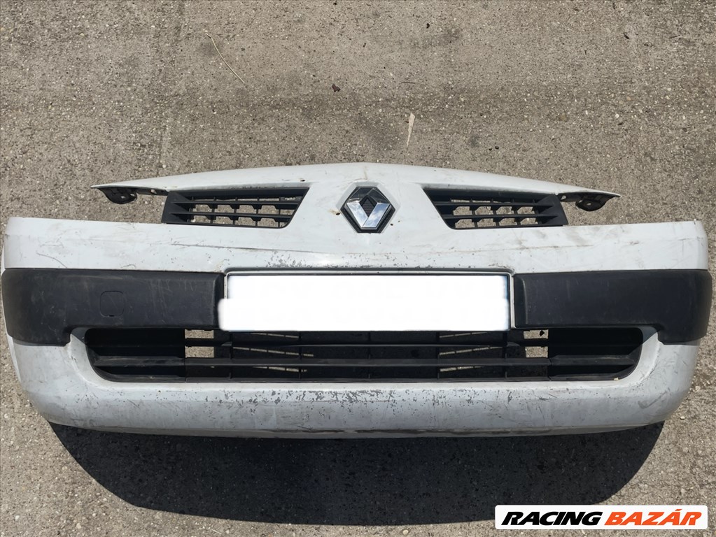 Renault Megane II Első lökhárító 8200073455 8200142001 1. kép