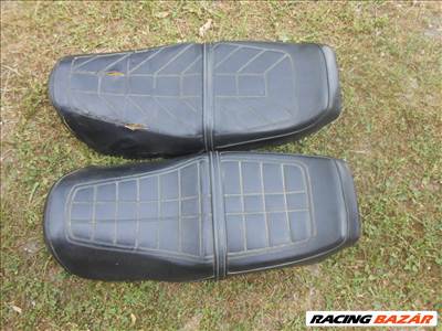 HONDA CB 250N MKP.-OKRA HASZNÁLT GYÁRI BŐRÜLÉSEK ELADÓK.