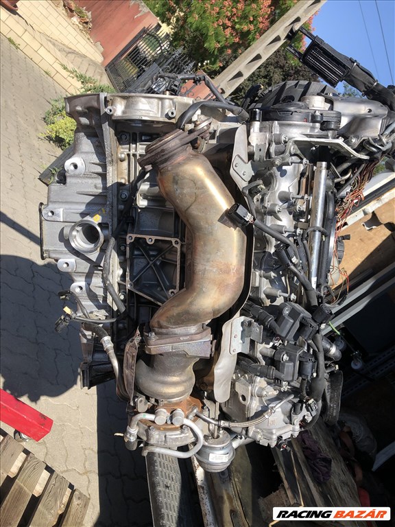 Mercedes 63 AMG motor M 278 / M 157 OM 278 / OM 157 5. kép