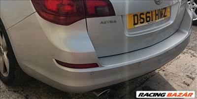 Opel Astra J kombi jobb és bal hátsó lámpa 