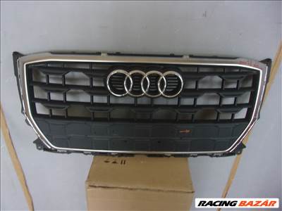 Audi Q2 81A hűtő díszrács 2021-