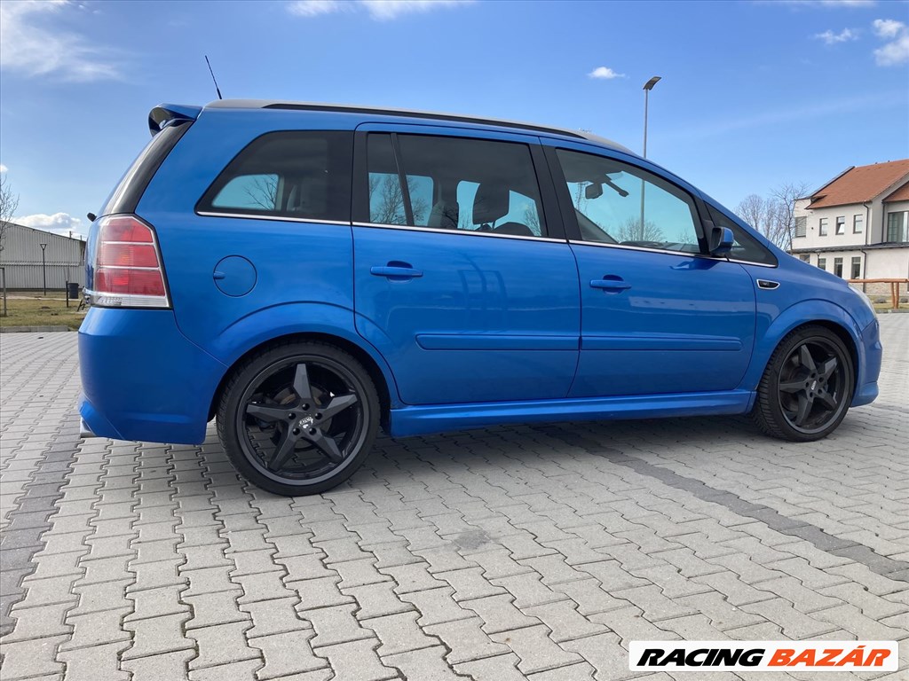 Opel Zafira B OPC bontott alkatrészek. Z20LEH 2. kép