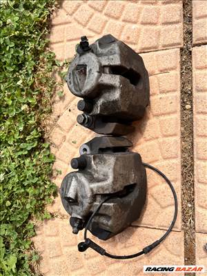 BMW E60/E61 525D jobb első féknyereg 34116763024