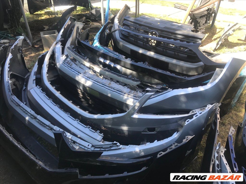 Audi A3 , Audi A4 , Audi e-tron, Audi Q5 (80A) Q8 etron első hátsó lökhárítók eladók 2. kép