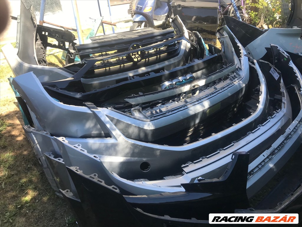 Audi A3 , Audi A4 , Audi e-tron, Audi Q5 (80A) Q8 etron első hátsó lökhárítók eladók 3. kép