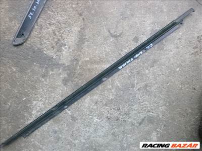 Volkswagen Golf V 5 ajtós bal hátsó vízlehúzó 1K6 839 477 1k6839477