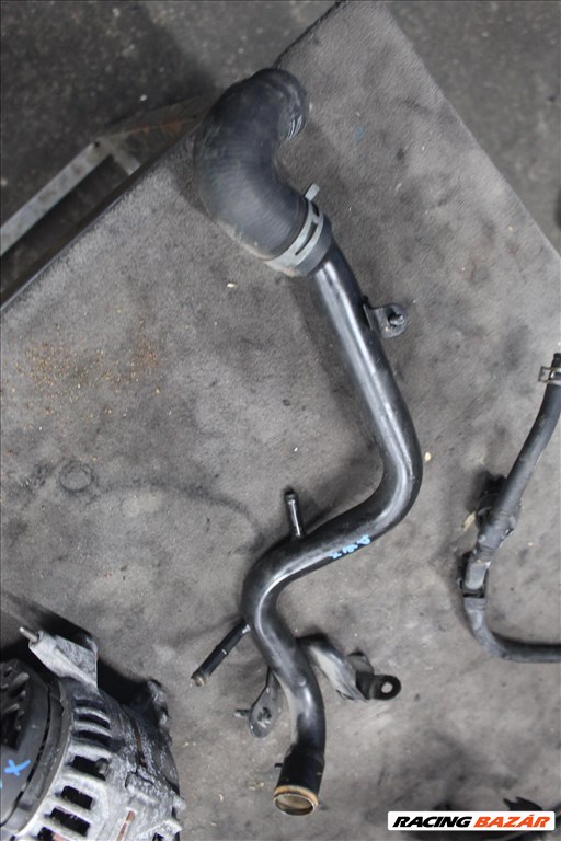 Audi A4 B6 2003 vízcső 1.9D  1. kép