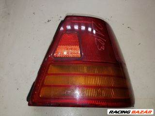 Suzuki Swift II Jobb Hátsó Lámpa *107437* 22032251