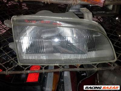 Suzuki Swift II Fényszóró Jobb "000499"