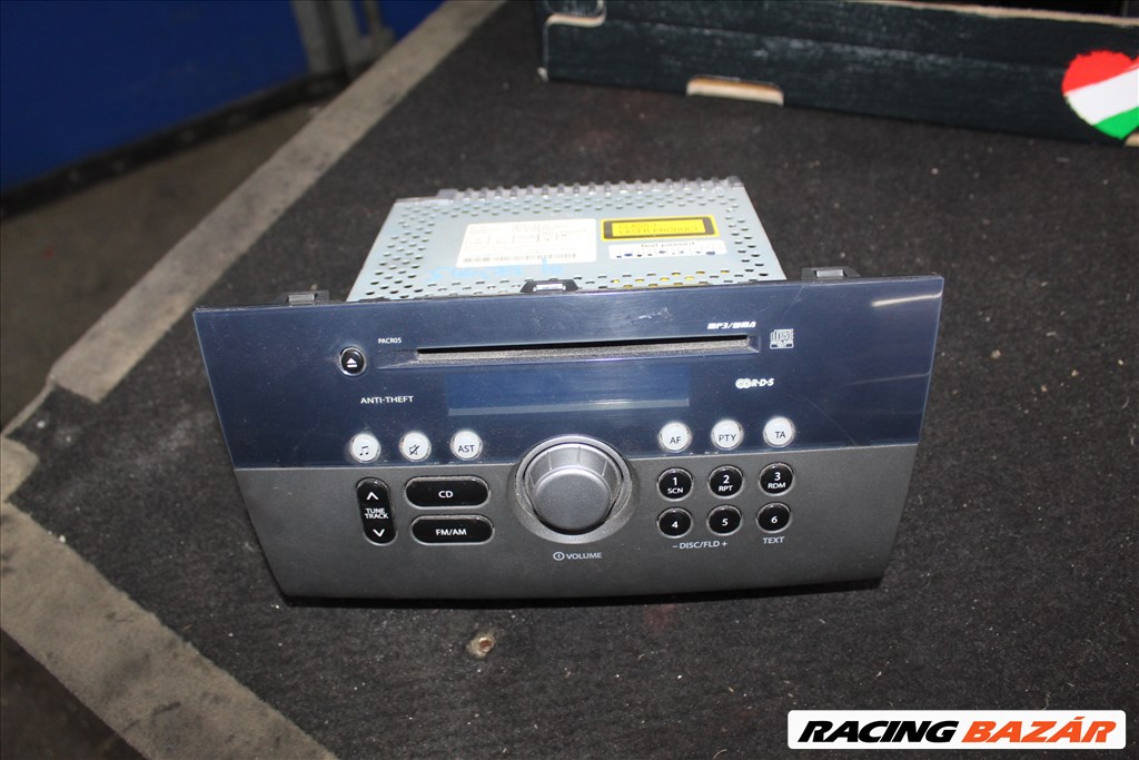 Suzuki Swift rádió 2006 1.3B   3910162j2 1. kép