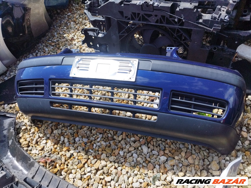 Volkswagen Golf IV első lökhárító kompletten eladó több szinben is  1. kép