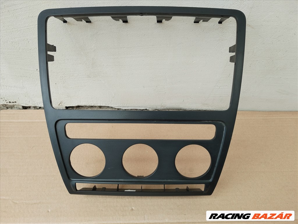 Skoda Octavia 2 rádió fűtéskapcsoló keret 1z0858069a 1. kép