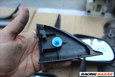 Toyota RAV4 III 2007 2.2d tükör előtti háromszög 6749242050