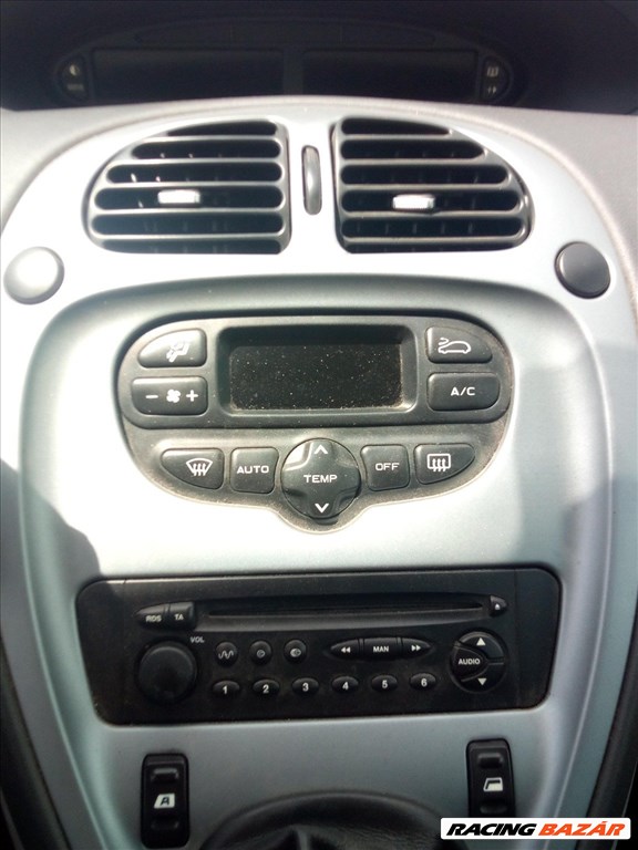 Eladó Citroën Xsara Picasso 1.6 (1587 cm³, 95 PS) 6. kép