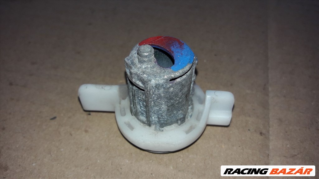 Renault Master 03-10 Jobb Első Ajtó Zárbetét Takaró 2. kép