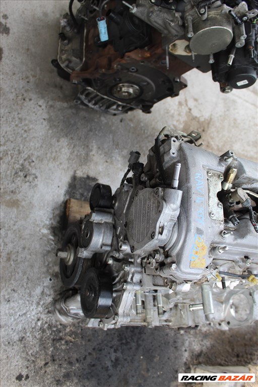 Toyota RAV4 III 2006-2013 2.2D  fűzött blokk hengerfejjel   2adfhv 2. kép