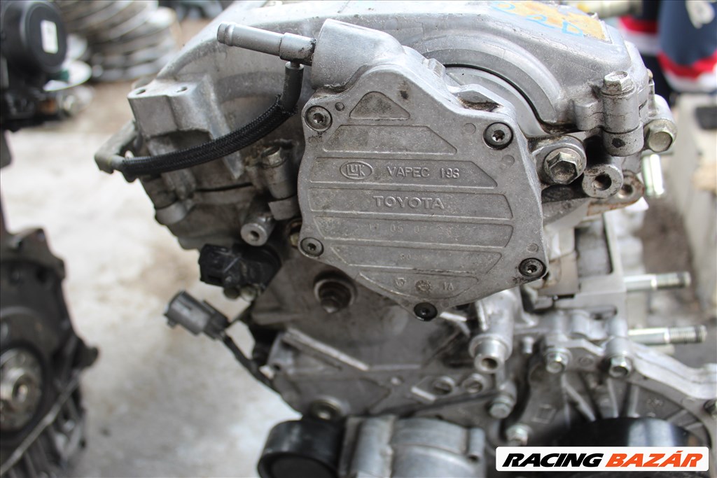 Toyota RAV4 III 2006-2013 2.2D  fűzött blokk hengerfejjel   2adfhv 3. kép