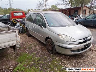 Peugeot 807 bontott alkatrészei